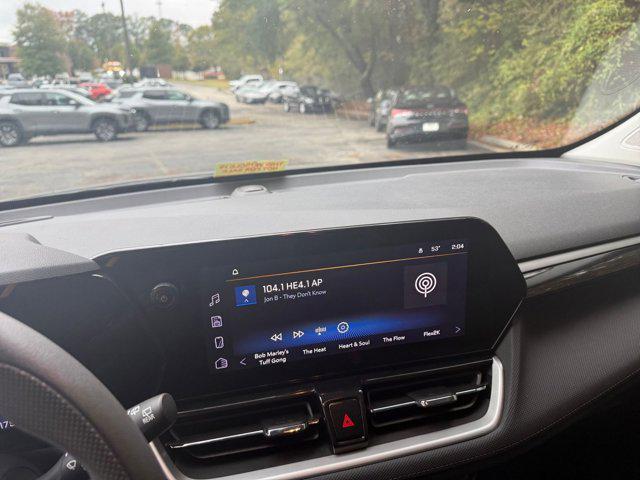 used 2025 Chevrolet TrailBlazer car, priced at $22,281