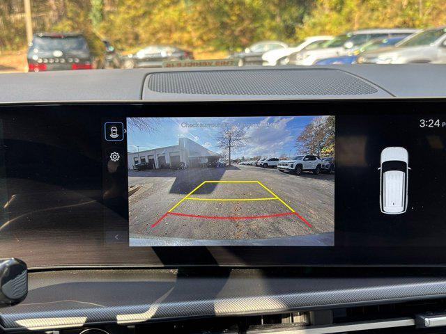 used 2025 Hyundai Santa Fe car, priced at $30,810