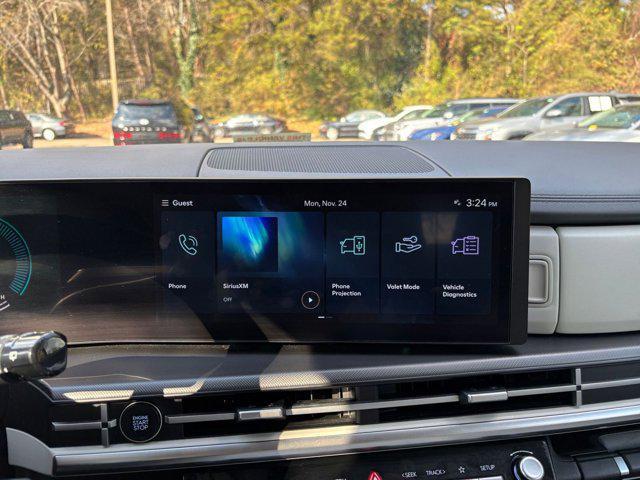 used 2025 Hyundai Santa Fe car, priced at $30,810