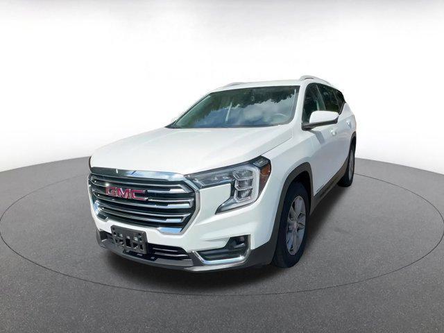 used 2024 GMC Terrain car, priced at $25,190