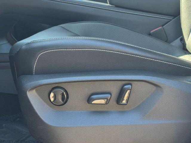 used 2025 Volkswagen Atlas car, priced at $35,300