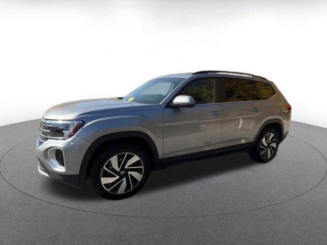used 2025 Volkswagen Atlas car, priced at $35,300
