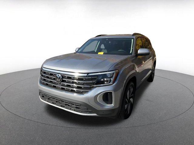 used 2025 Volkswagen Atlas car, priced at $35,300