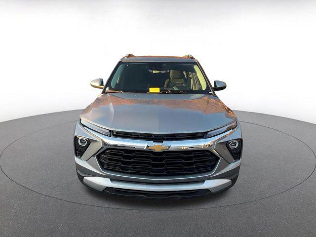 used 2025 Chevrolet TrailBlazer car, priced at $21,400