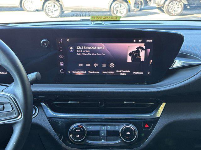 used 2025 Buick Envista car, priced at $24,064