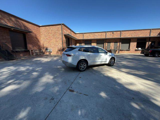 used 2022 Buick Enclave car, priced at $27,325