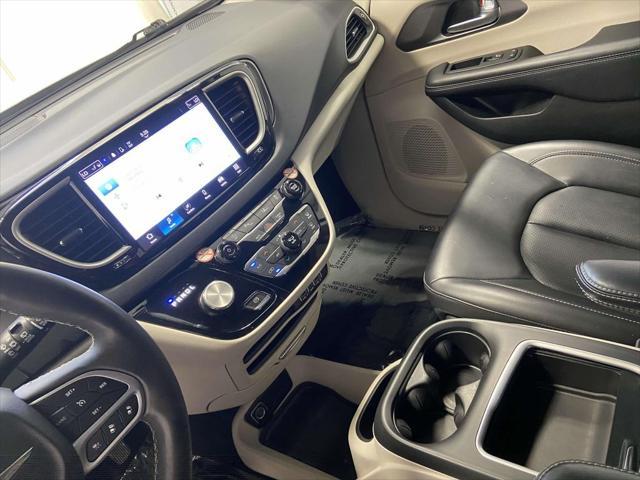 used 2023 Chrysler Pacifica car, priced at $23,548