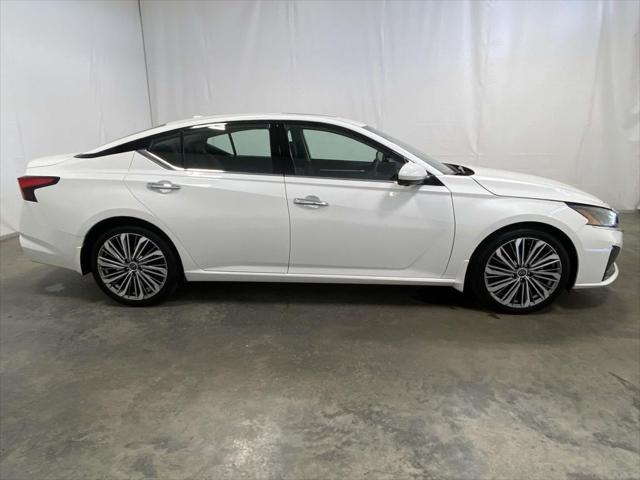 used 2023 Nissan Altima car, priced at $25,386