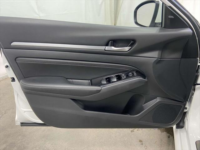 used 2023 Nissan Altima car, priced at $25,386
