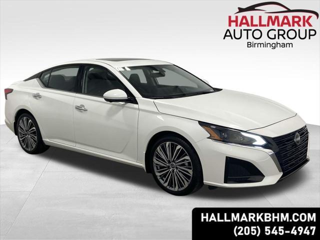 used 2023 Nissan Altima car, priced at $25,386