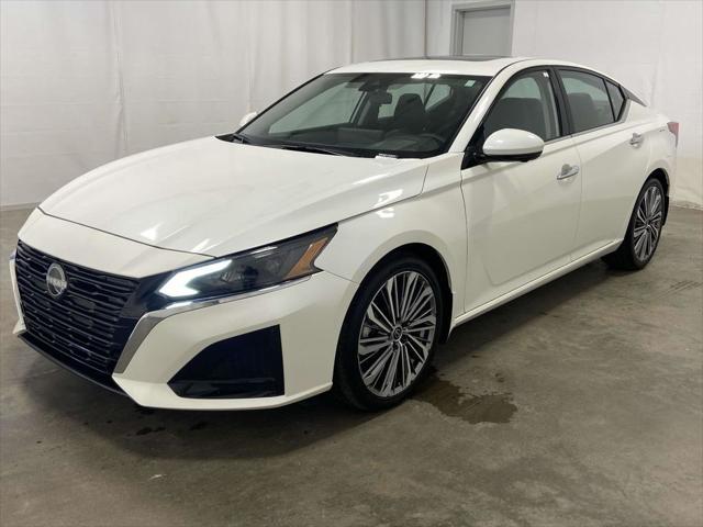 used 2023 Nissan Altima car, priced at $25,386