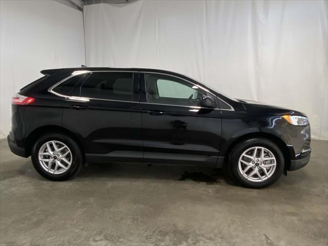 used 2024 Ford Edge car, priced at $21,994