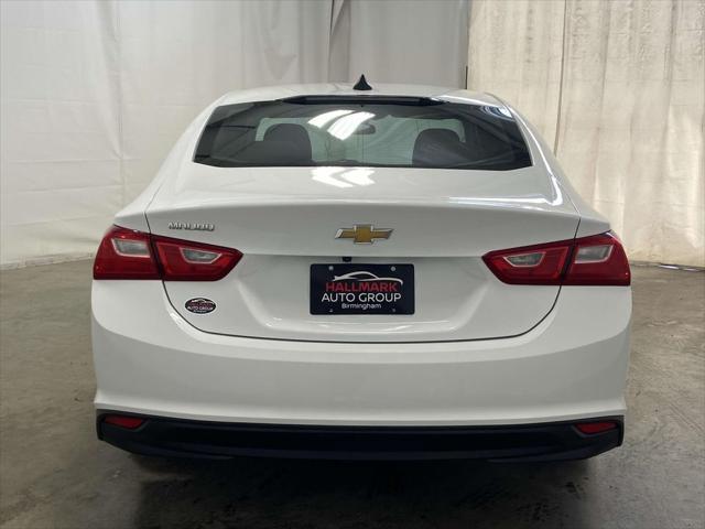 used 2022 Chevrolet Malibu car, priced at $14,629