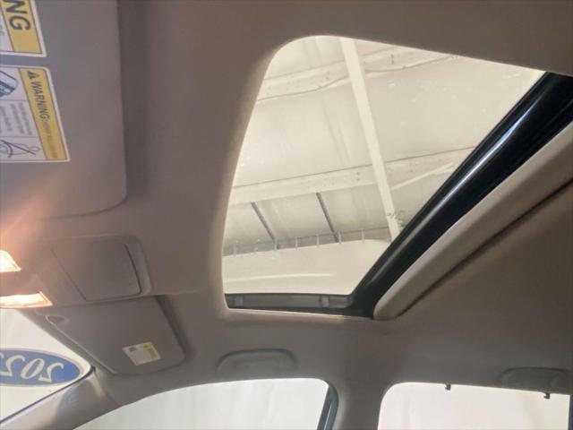 used 2022 Honda Pilot car, priced at $30,634