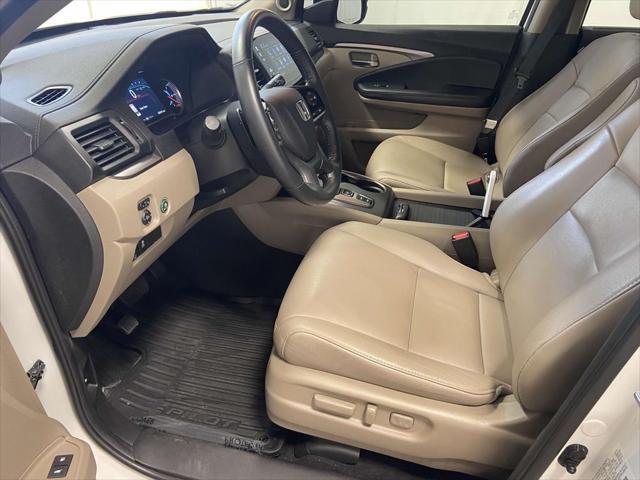 used 2022 Honda Pilot car, priced at $30,634