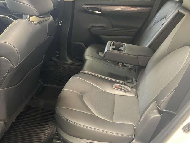 used 2023 Toyota Highlander car, priced at $48,996