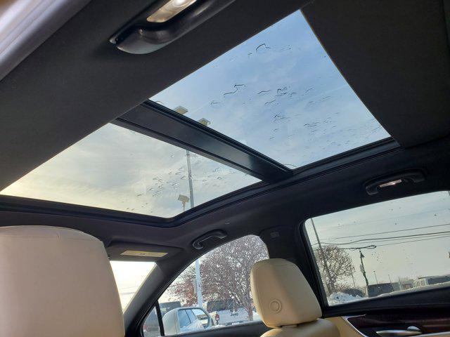 used 2017 Cadillac XT5 car, priced at $16,500