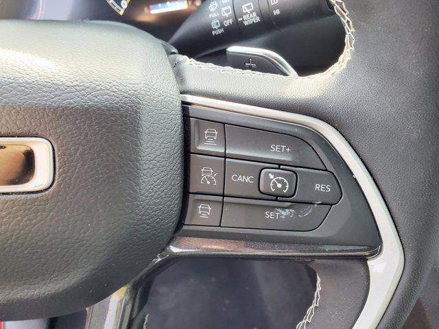 used 2023 Jeep Grand Cherokee car, priced at $32,975