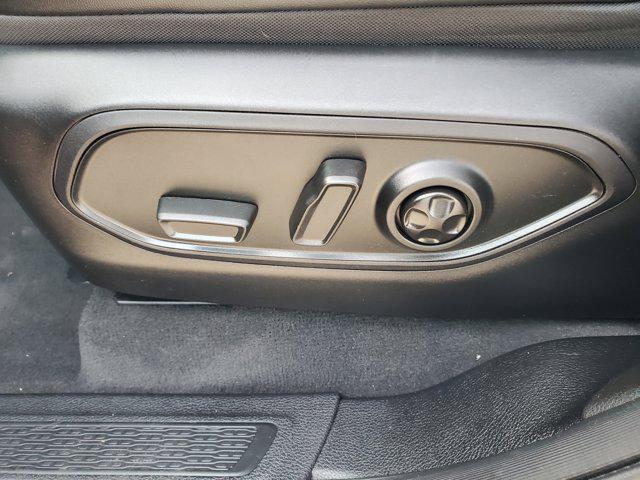 used 2023 Jeep Grand Cherokee car, priced at $32,975