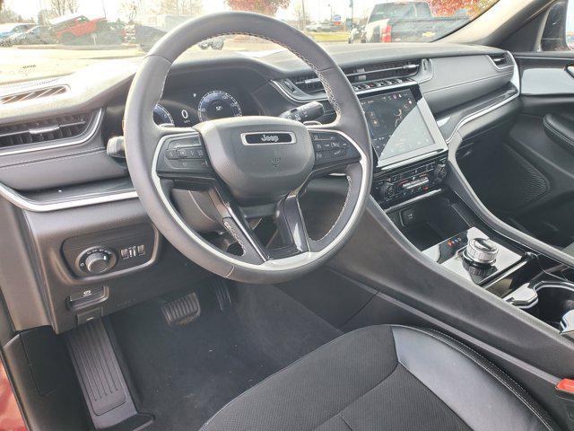 used 2023 Jeep Grand Cherokee car, priced at $32,975