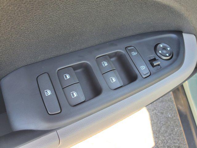 new 2025 Hyundai Venue car, priced at $22,750