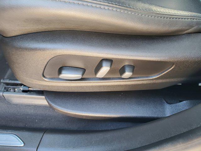 used 2017 Cadillac XT5 car, priced at $19,287