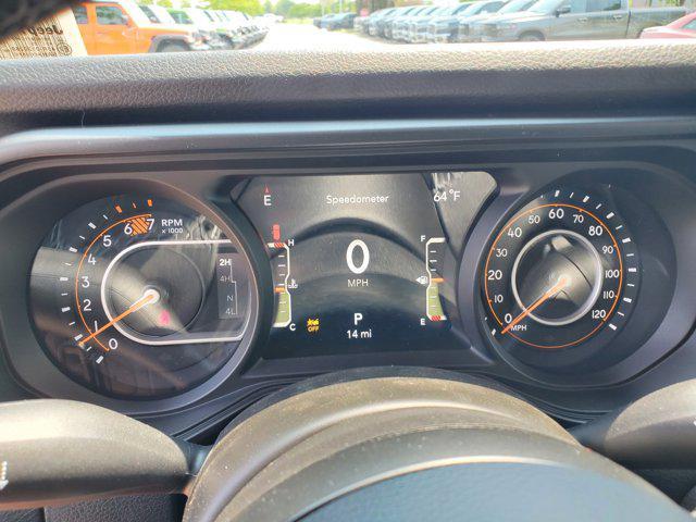 new 2025 Jeep Wrangler car, priced at $45,304