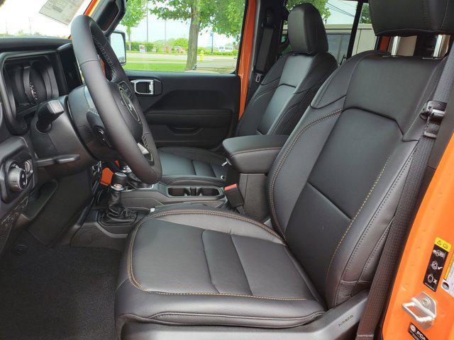 new 2025 Jeep Gladiator car, priced at $48,417