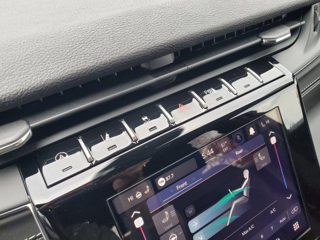 new 2025 Jeep Grand Cherokee L car, priced at $39,159