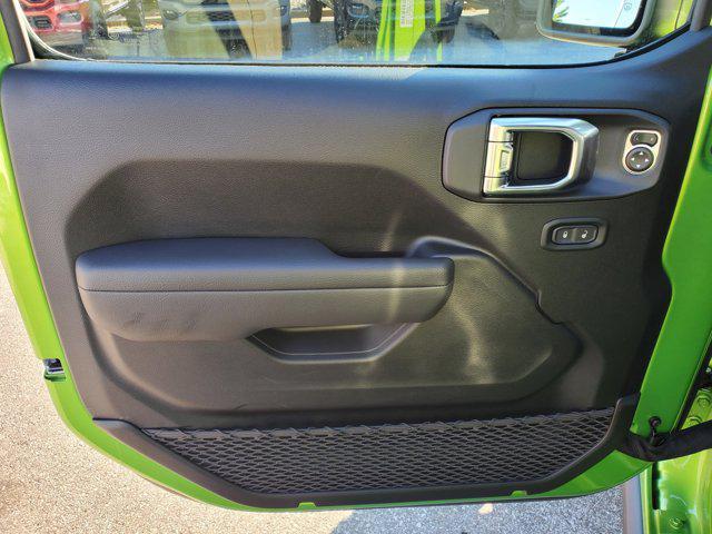 new 2026 Jeep Wrangler car, priced at $47,528