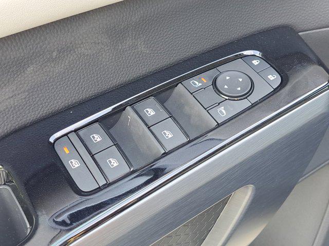 new 2025 Nissan Pathfinder car, priced at $46,510