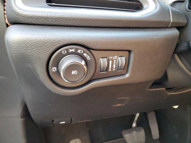 new 2026 Chrysler Pacifica car, priced at $61,625