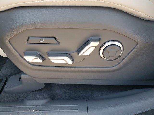 new 2026 Hyundai SANTA FE HEV car, priced at $48,060