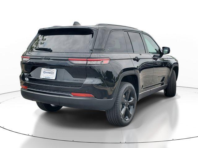 new 2025 Jeep Grand Cherokee car, priced at $47,351