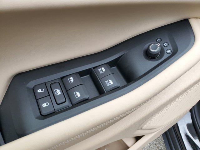 new 2025 Jeep Grand Cherokee car, priced at $47,351