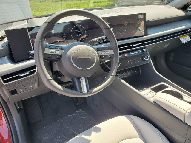 new 2025 Hyundai Sonata car, priced at $31,000