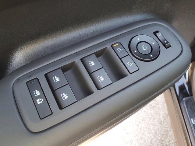 new 2026 Hyundai SANTA FE HEV car, priced at $48,060