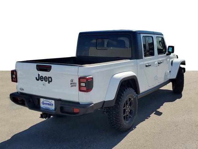 new 2024 Jeep Gladiator car, priced at $47,275