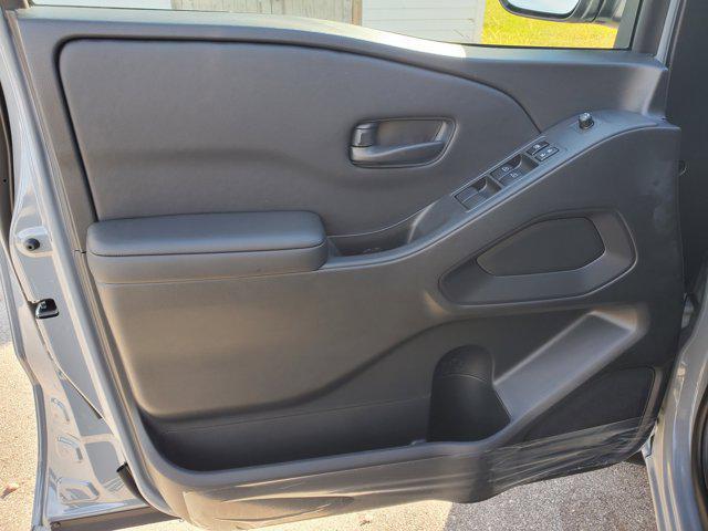 new 2026 Nissan Frontier car, priced at $43,365