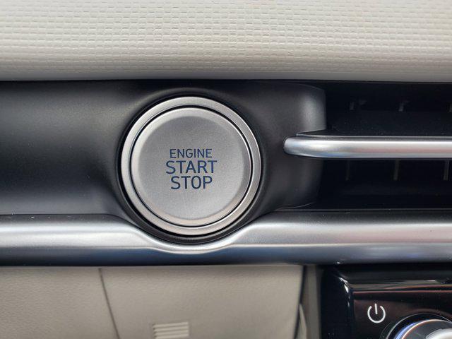 new 2026 Hyundai TUCSON Hybrid car, priced at $31,990