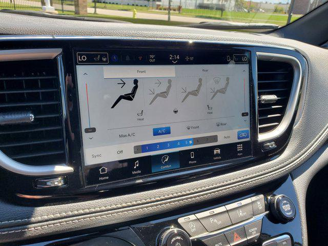 new 2026 Chrysler Pacifica car, priced at $36,549