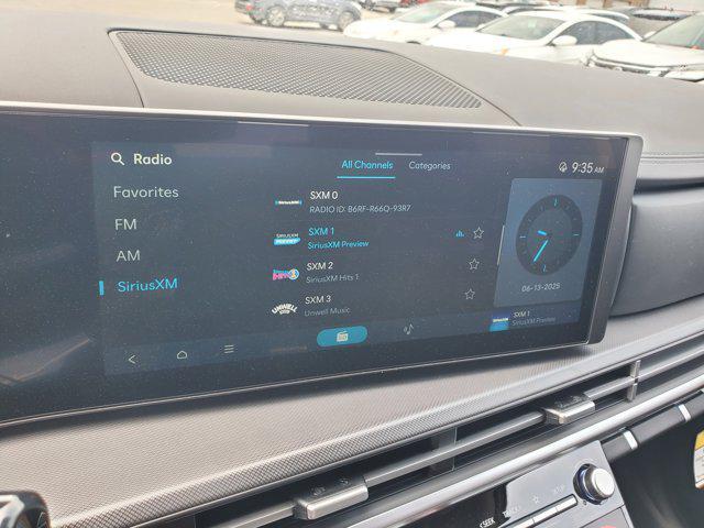 new 2025 Hyundai Santa Fe car, priced at $37,755