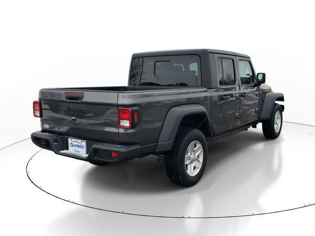 used 2023 Jeep Gladiator car, priced at $32,212