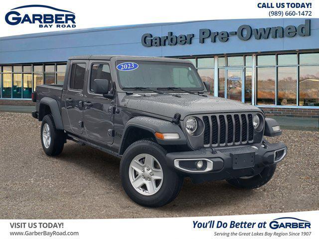 used 2023 Jeep Gladiator car, priced at $32,212