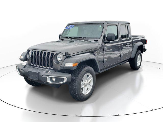 used 2023 Jeep Gladiator car, priced at $32,212