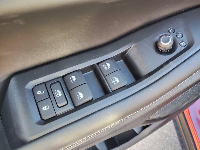 new 2025 Jeep Grand Cherokee car, priced at $38,648