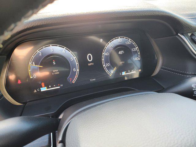 new 2025 Jeep Grand Cherokee car, priced at $38,648