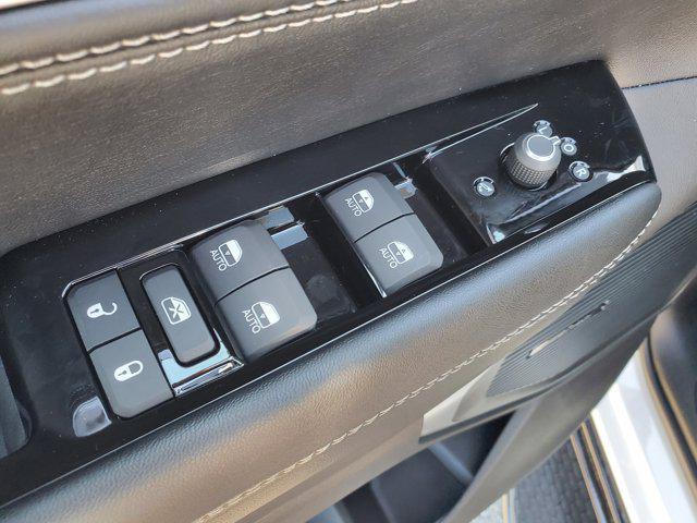 new 2025 Jeep Wagoneer L car, priced at $83,570