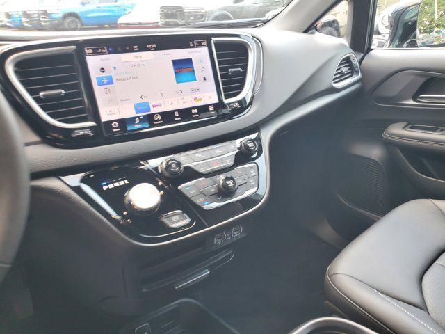 new 2025 Chrysler Voyager car, priced at $40,113