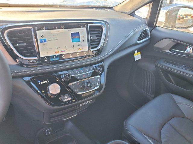 new 2025 Chrysler Pacifica car, priced at $47,954